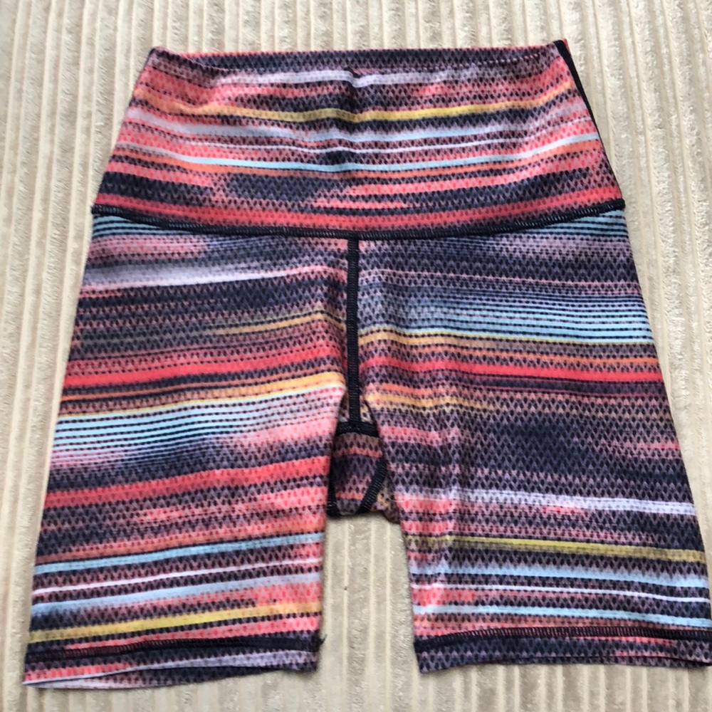 WITH(wear it to heart) shorts size small